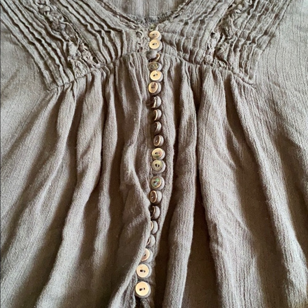 Free People Meet Me Halfway Grey Blouse Small - Picture 5 of 7